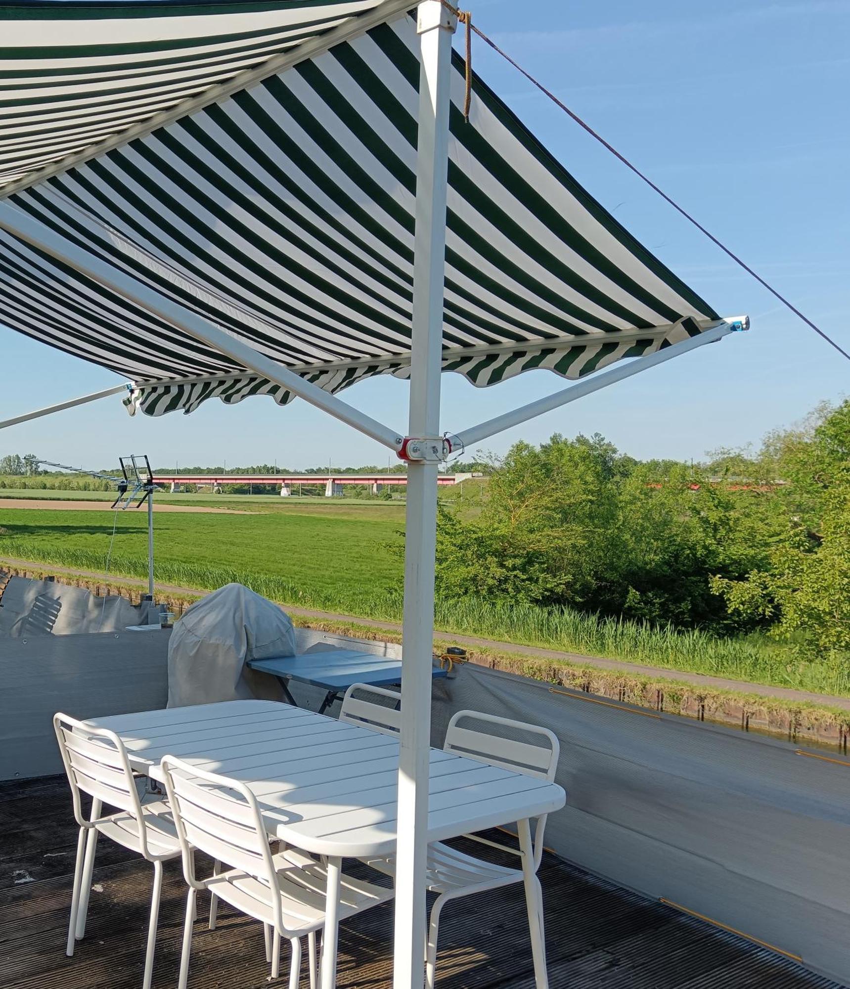 Le Logement Du Marinier Eckwersheim Quarto foto